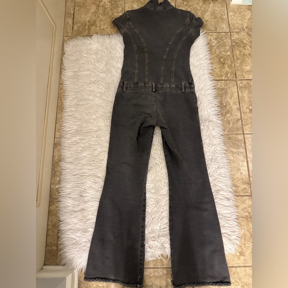 Y2K J-Lo Jumpsuit. Jennifer Lopez. Vintage early 2000s. Rare find. Size L - Picture 4 of 15